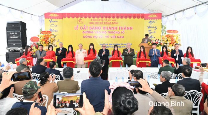 Hội đồng dòng họ Vũ Võ Việt Nam đã long trọng tổ chức Lễ cắt băng khánh thành con đường vào mộ Thượng Tổ dòng họ Vũ – Võ Việt Nam