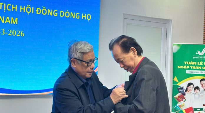 Cựu chuyên gia của tập đoàn GENERAL MOTORS (Hoa Kỳ) đến thăm và làm việc với Chủ tịch Hội đồng Dòng họ Vũ-Võ Việt Nam