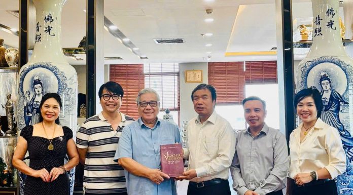 GS.TSKH.NGND VŨ MINH GIANG CÔNG TÁC TẠI NINH BÌNH: GÓP PHẦN THÚC ĐẨY CÔNG TÁC BẢO TỒN DI SẢN VÀ KẾT NỐI CỘNG ĐỒNG